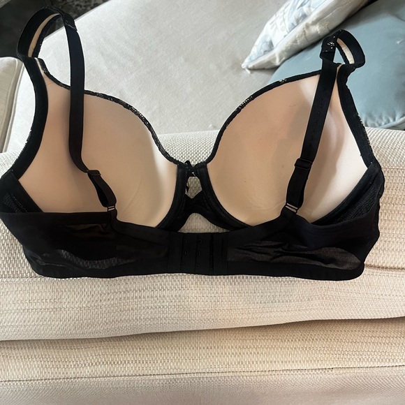 Beautiful Soma Bra - Picture 2 of 3